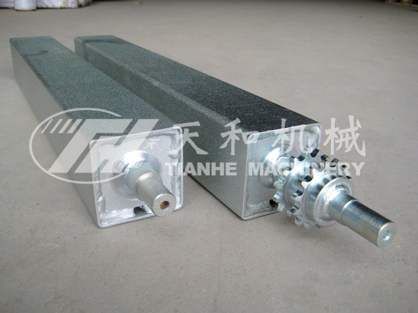 雙鏈方型輥筒(tong) / 震動方輥